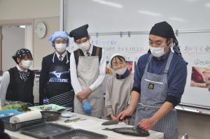 日生中学校調理実習１