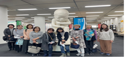 西鶴山地区